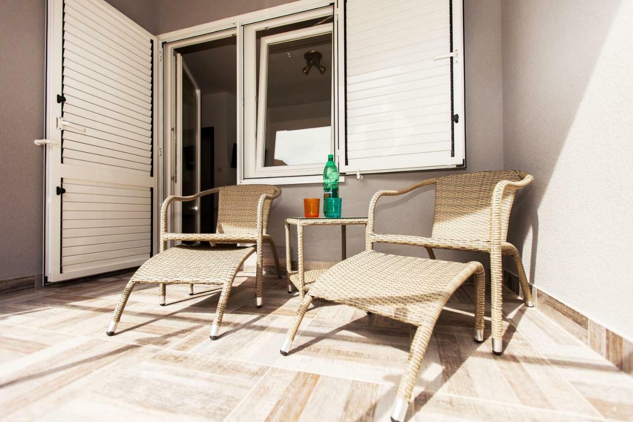 Villa Amica Trogir Exterior photo