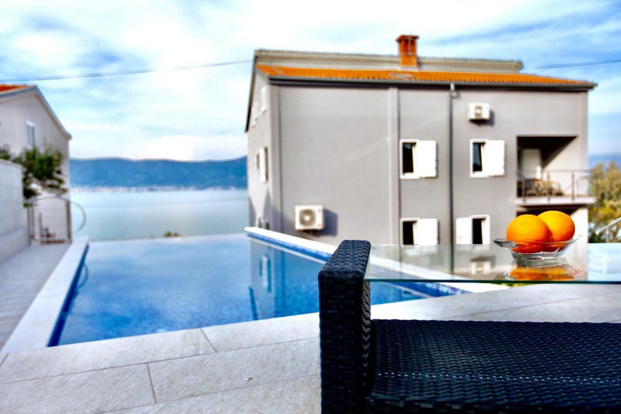 Villa Amica Trogir Exterior photo